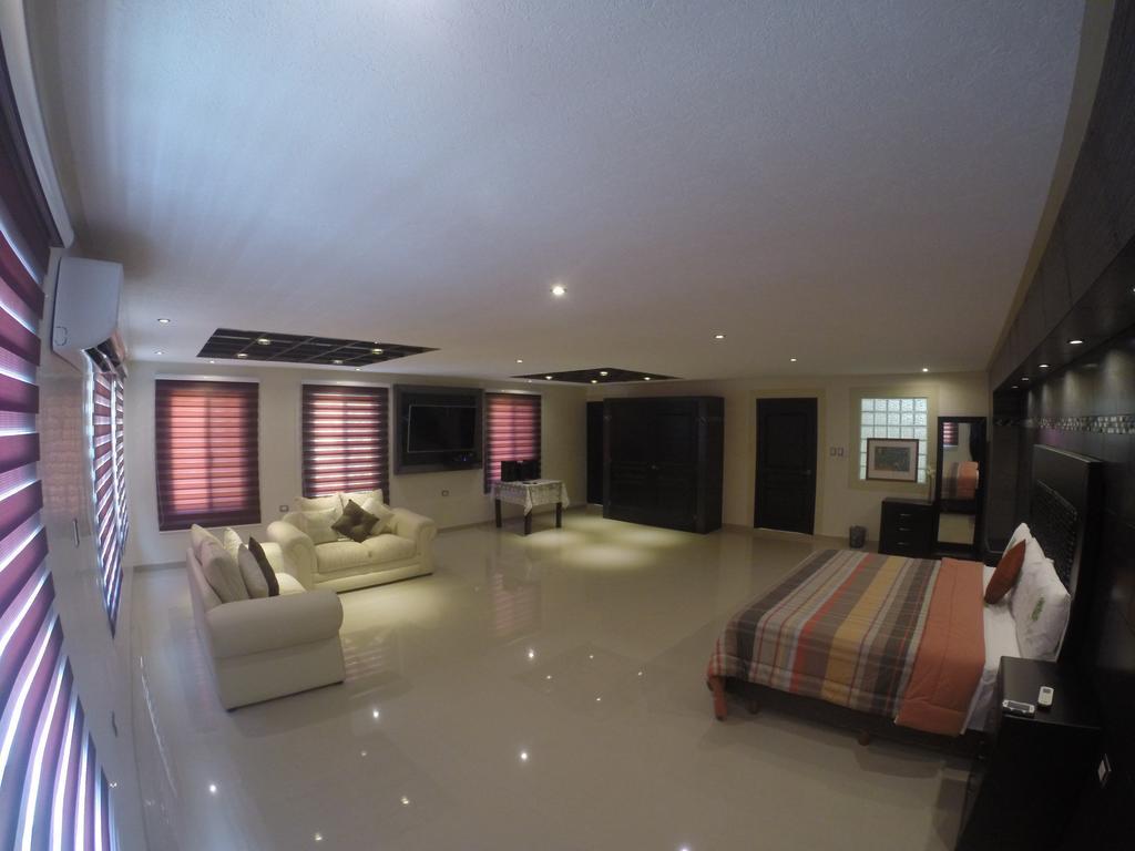 Los Cedros Uayamon Room photo