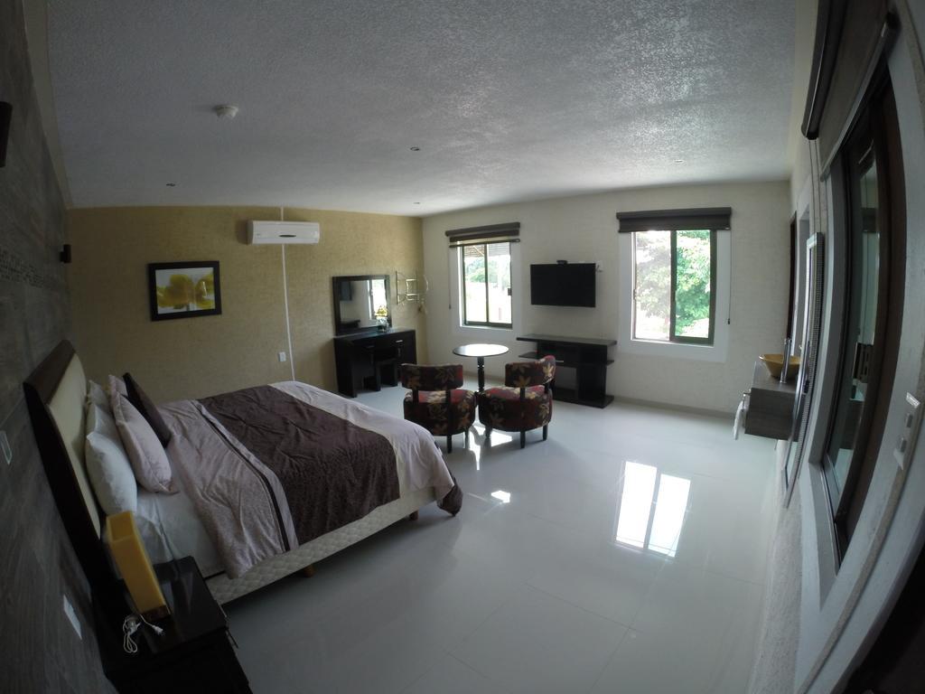 Los Cedros Uayamon Room photo